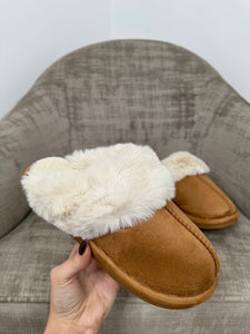 Kylie Faux-Fur Slippers- Camel
