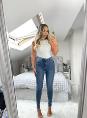 Laulia High Waisted Washed Jeans